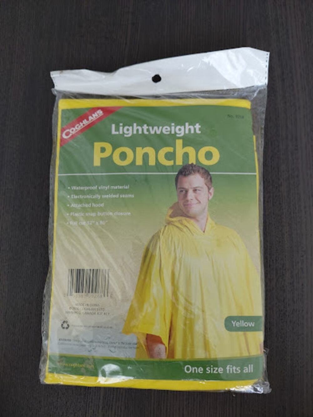 NEW Coghlan's Lightweight Hooded Poncho Raincoat Yellow